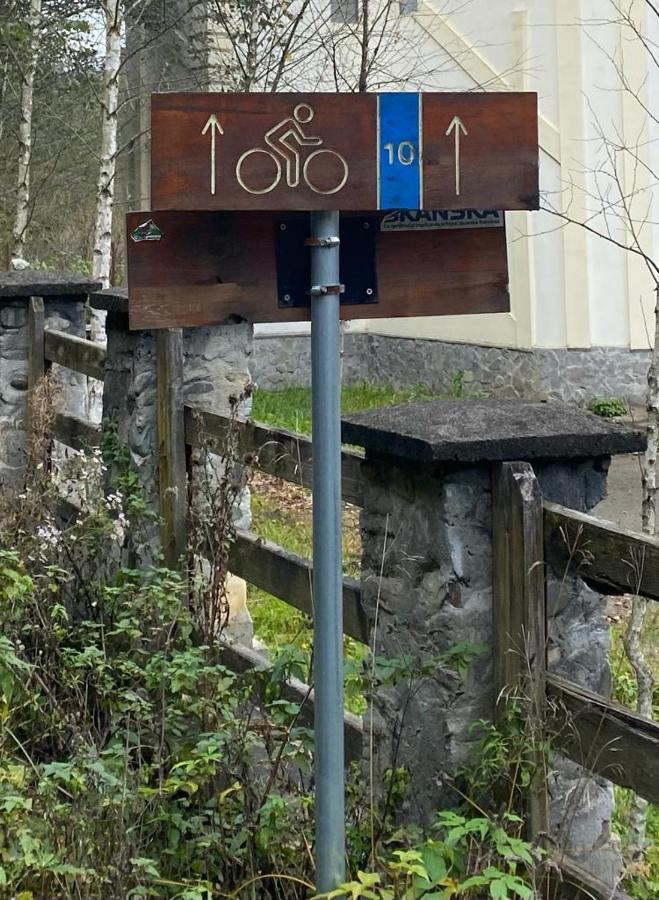 Casa De Vacanta Satic Piatra Craiului La Doi Viermi Zewnętrze zdjęcie