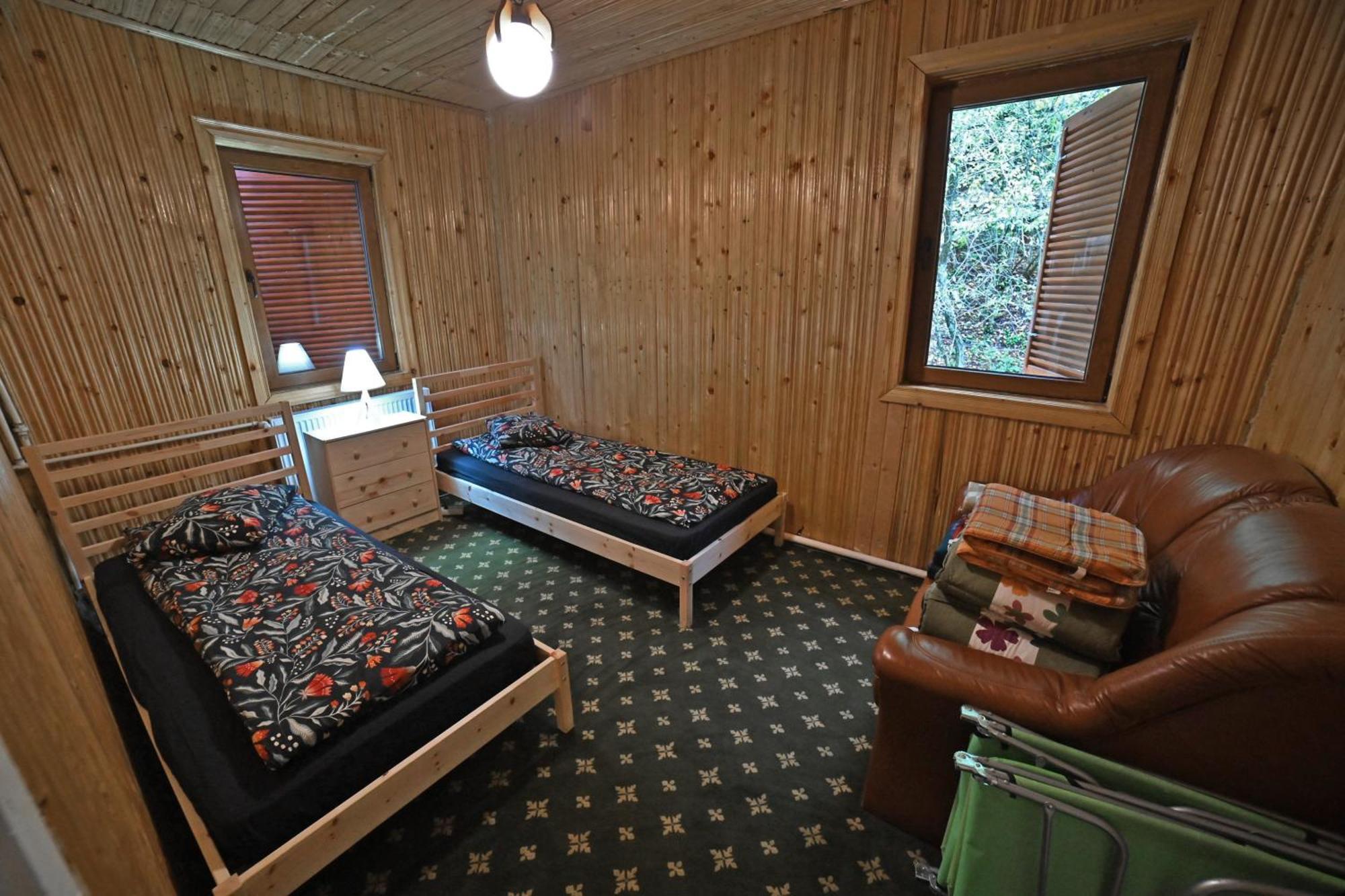Casa De Vacanta Satic Piatra Craiului La Doi Viermi Zewnętrze zdjęcie
